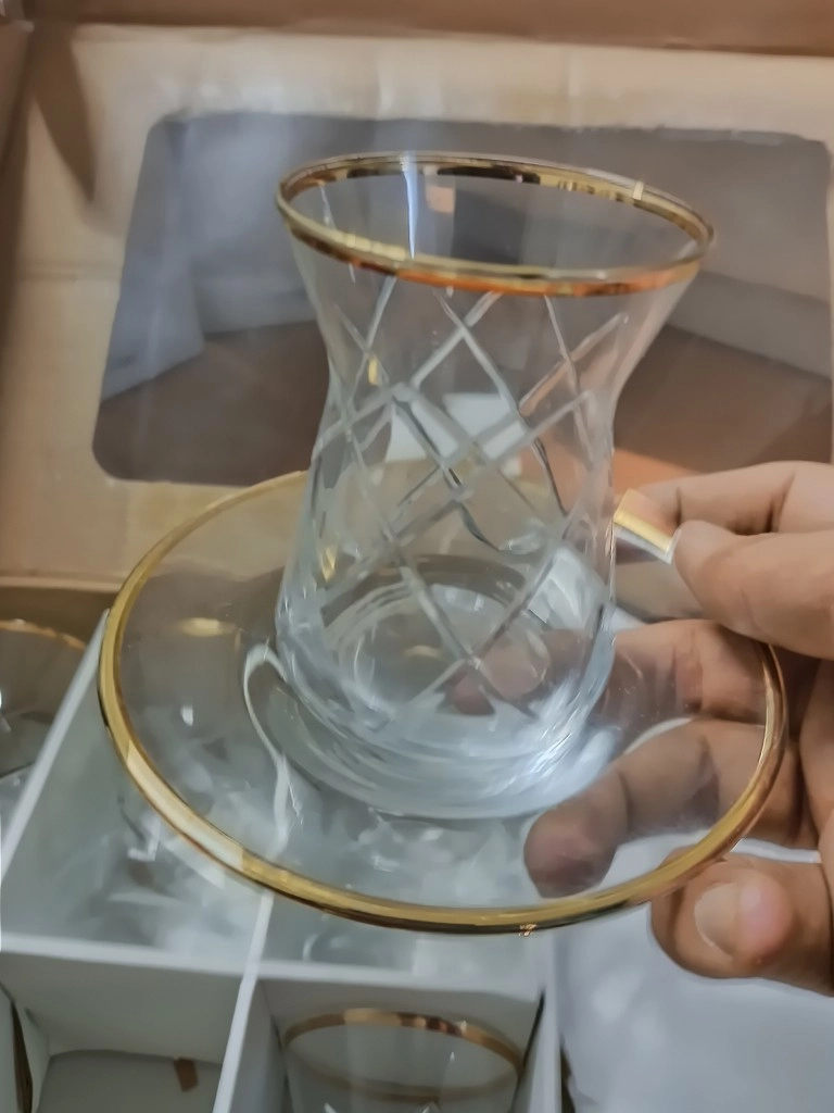 Yaldız, Kesme Çay Takımı