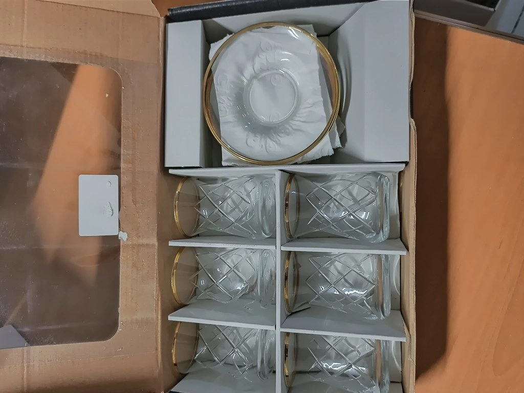 Yaldız, Kesme Çay Takımı