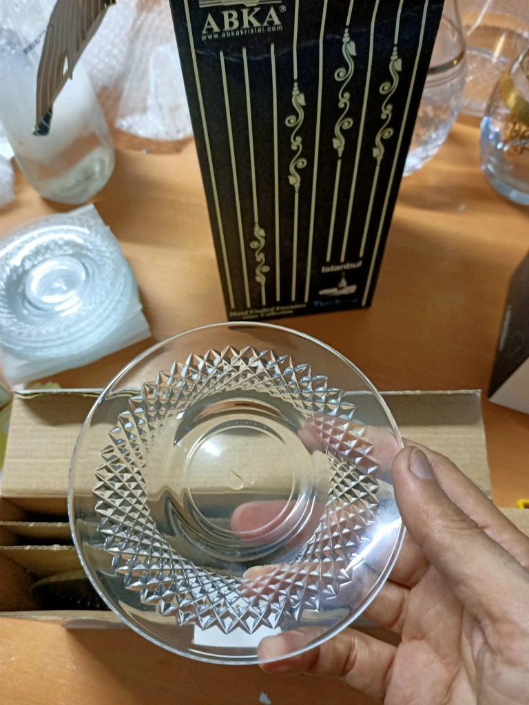 Kesme Dekor Çay Tabağı