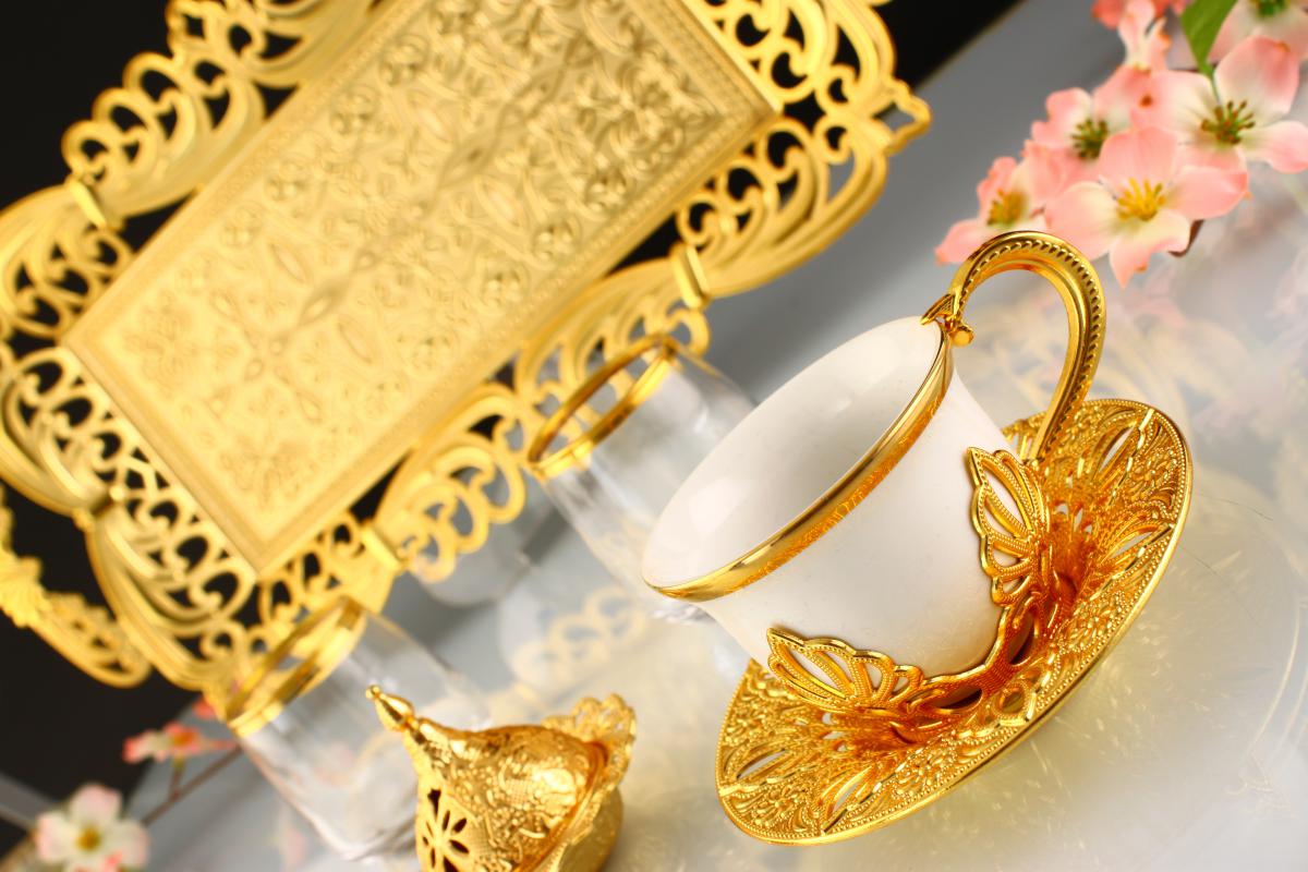 İkili Sunum Tepsili Beyaz Porselen Kahve Takımı - Gold
